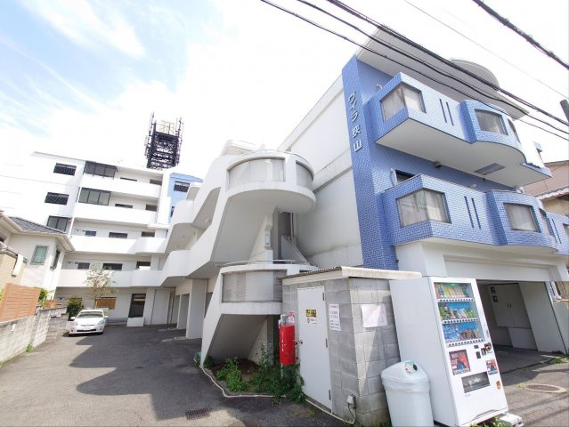 ヴィラ狭山の外観