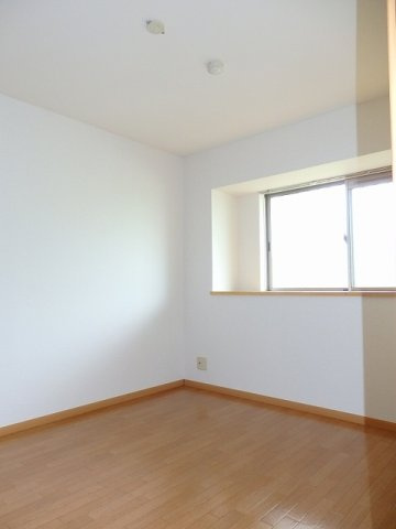 ヌーヴェル・ブリーゼのその他