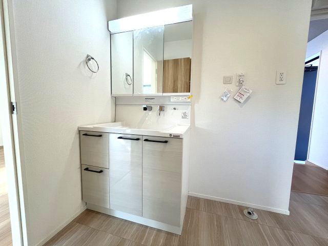 狭山市　水野　新築2棟の外観|2025年11月8日撮影