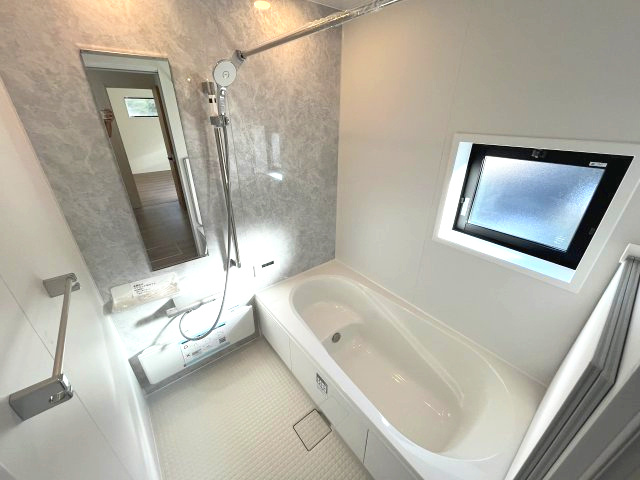 狭山市　水野　新築2棟の前面道路含む現地写真|前面道路含む現地写真です　2025年11月8日撮影