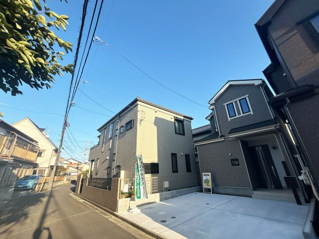 【前面道路含む現地写真】 | 川越市岸町2丁目　新築一戸建住宅　全3棟　(ふじみ野店) | 周辺環境とあわせてご案内いたします。お気軽にお問い合わせください！
