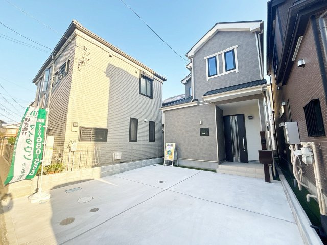 【外観】 | 川越市岸町2丁目　新築一戸建住宅　全3棟　(ふじみ野店) | 建物堂々完成！いつでもご内覧可能です。