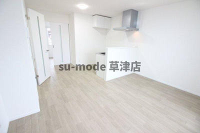 【居間・リビング】 | フォアール千僧供町