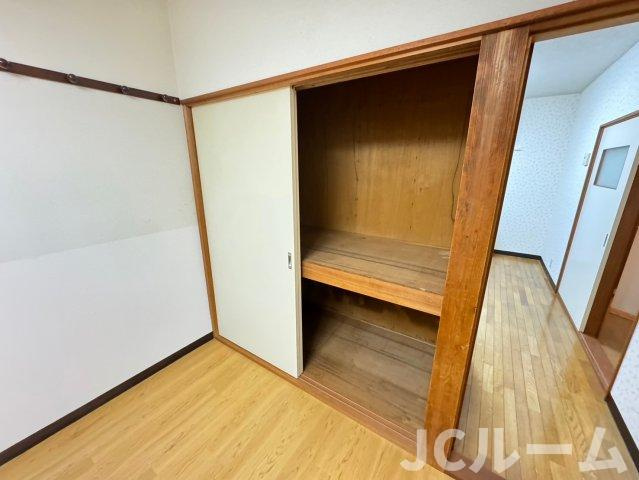 ハイツ八代の収納