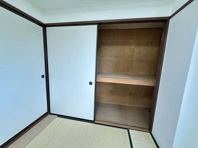 真栄マンション浮島の収納