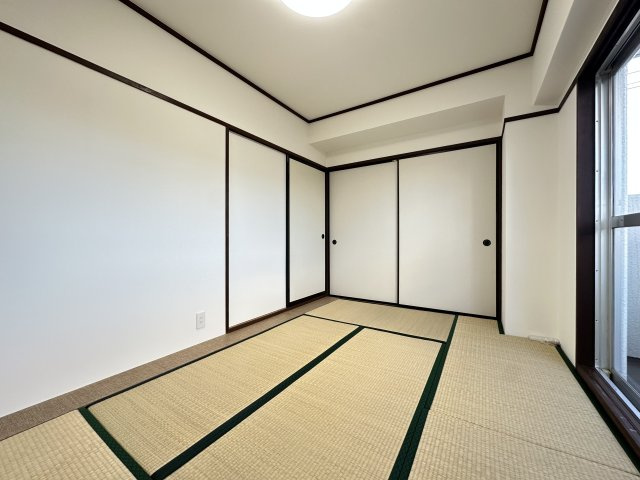 真栄マンション浮島の和室
