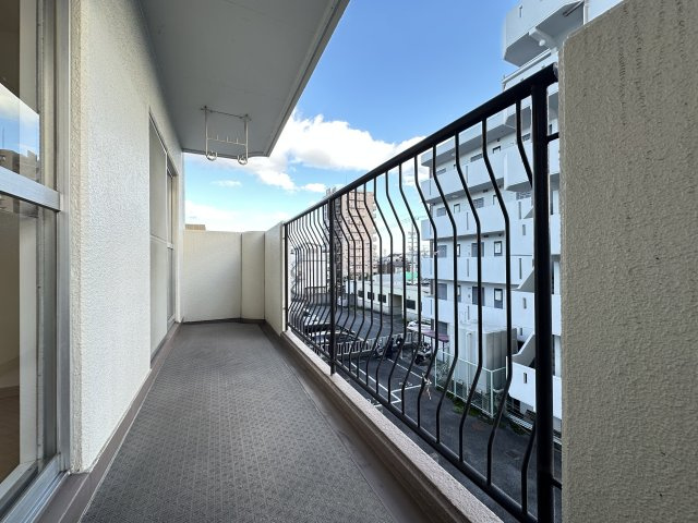 真栄マンション浮島のバルコニー
