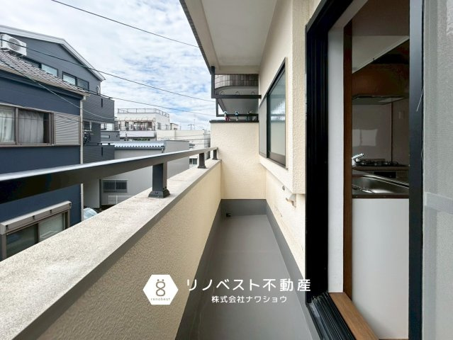 東大阪市若江西新町3丁目中古戸建のバルコニー|南向きのバルコニーで採光たっぷり入ってきます♪