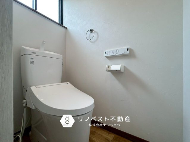 東大阪市若江西新町3丁目中古戸建のトイレ|清潔感溢れるトイレで誰もが快適にご使用いただけます◎