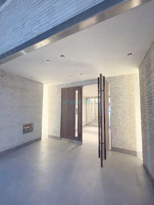 【エントランス】 | カスタリア荒川