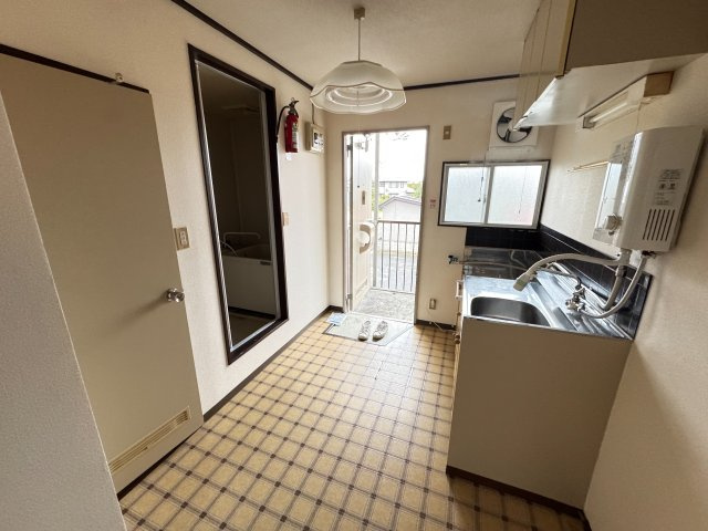 青森市大字大野字若宮　コーポ・パステルのキッチン