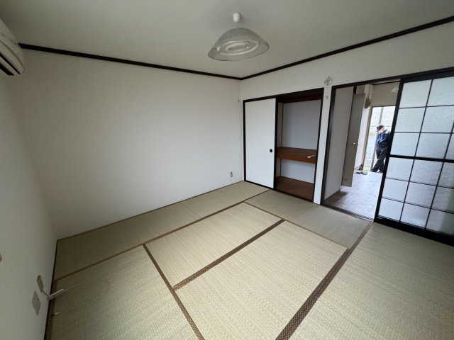 青森市大字大野字若宮　コーポ・パステルの和室