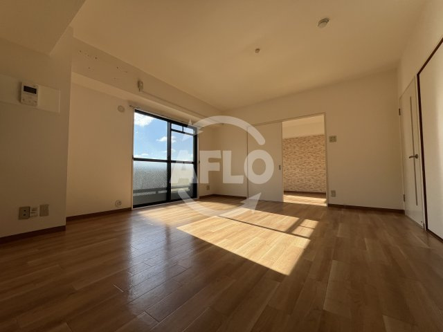 プロスピリティ四天王寺　大江小学校区の居間・リビング|プロスピリティー四天王寺　リビング