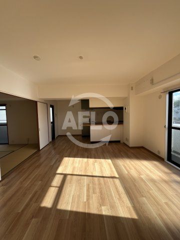 プロスピリティ四天王寺　大江小学校区の居間・リビング|ガーデンヒルズ夕陽丘　リビング