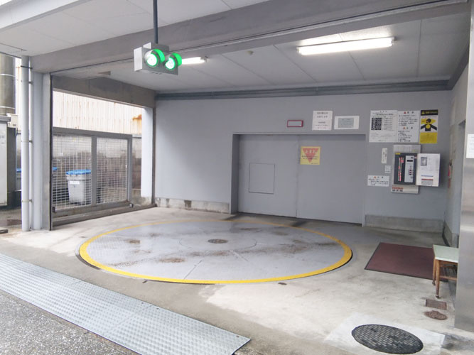 名古屋第２埼玉ビルの駐車場