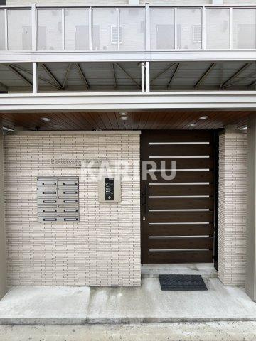 テクノメゾン太子橋　ロフト付・女性専用のエントランス