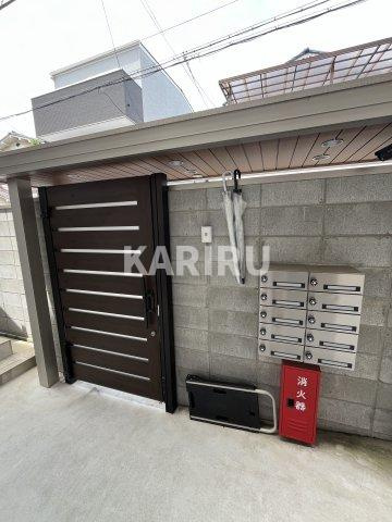 テクノメゾン太子橋　ロフト付・女性専用のエントランス