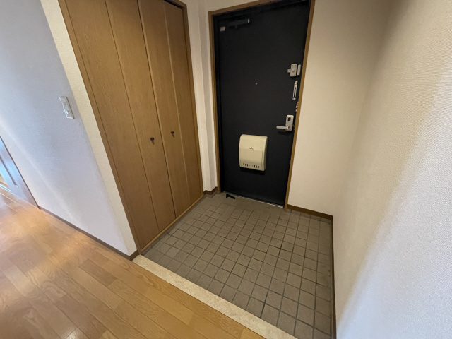 シャロームテラスの玄関