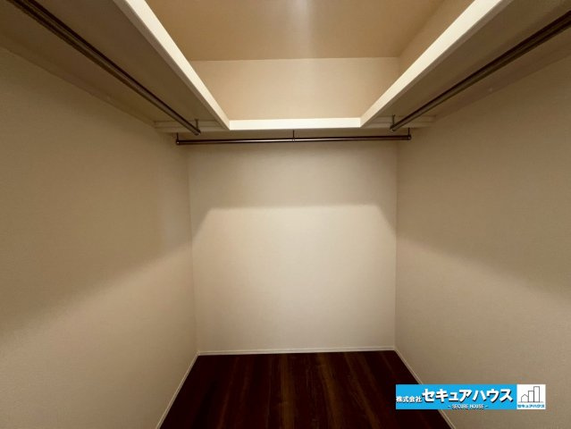 【同施工物件ご案内可能】東郷町大字春木字白土　全1棟の内観：施工例|【バルコニーイメージ】
◆見晴らしもよく、太陽の温かな温もりをめいっぱい受け止めてくれます。
太陽の光と爽やかな風を受けたお洗濯物はあっという間に乾き、取りこむ時には太陽の匂いを感じられそうですね。　