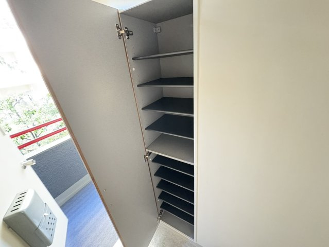 グリーンビル東中山第一の収納