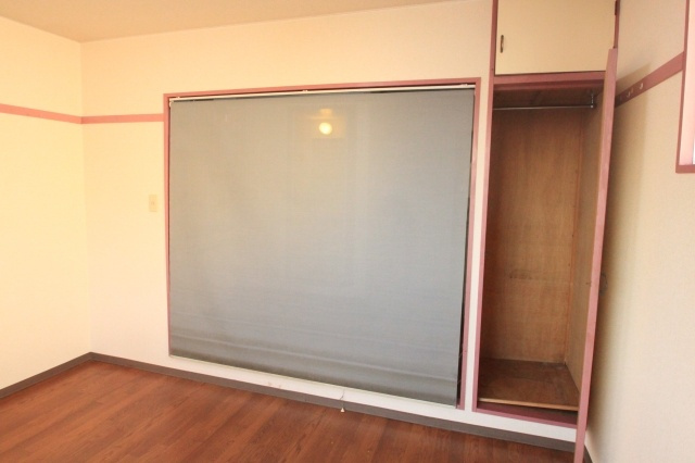 タキハイツの洋室