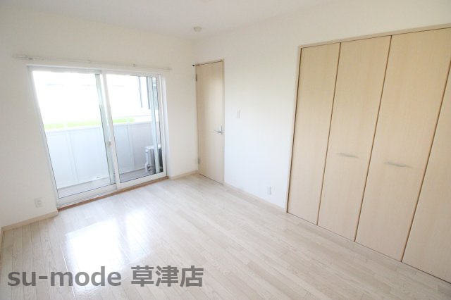 【洋室】 | メゾン・ド・メグ | 只今ご契約のお客様には寝室（洋室6.6帖部分）にエアコン1機設置（2.2KW）or家賃フリーレント1ヶ月キャンペーン実施中♪