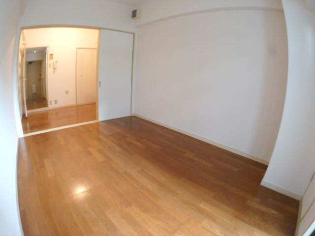 ライオンズマンション新神戸の居間・リビング