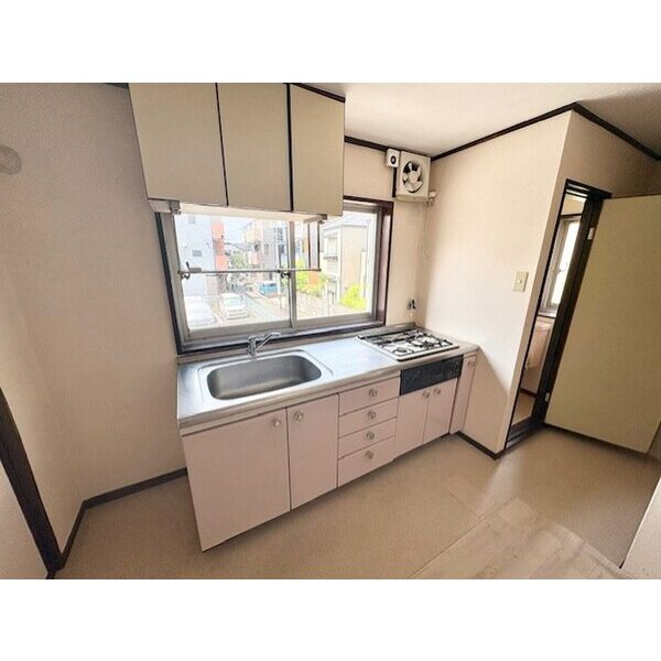 スリール灘南のキッチン