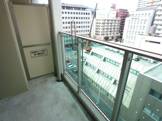 プライムライフ三宮磯上公園のバルコニー