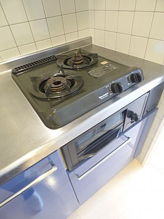 プライムライフ三宮磯上公園のキッチン