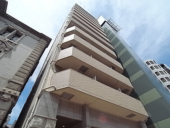 SANKOガルフタワーの外観