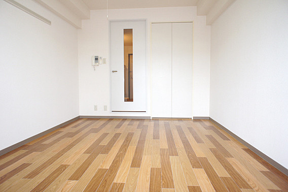 SANKOガルフタワーの居間・リビング