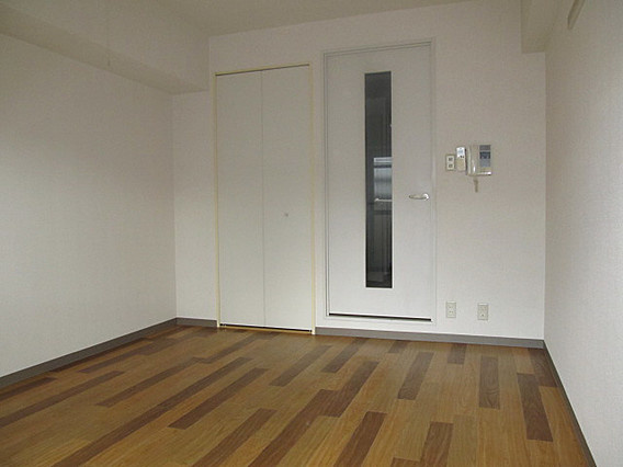 SANKOガルフタワーの居間・リビング