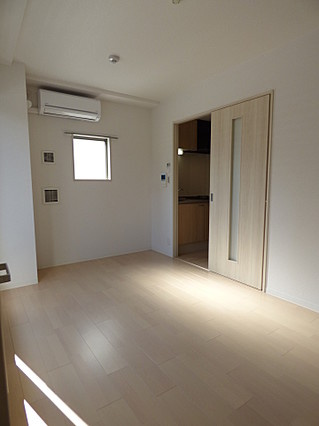 ざ・してぃ神戸元町の居間・リビング