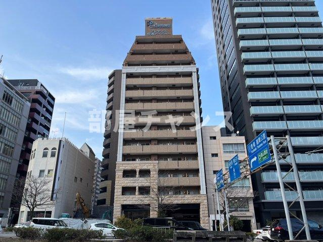 プレサンス桜通アベニューの外観