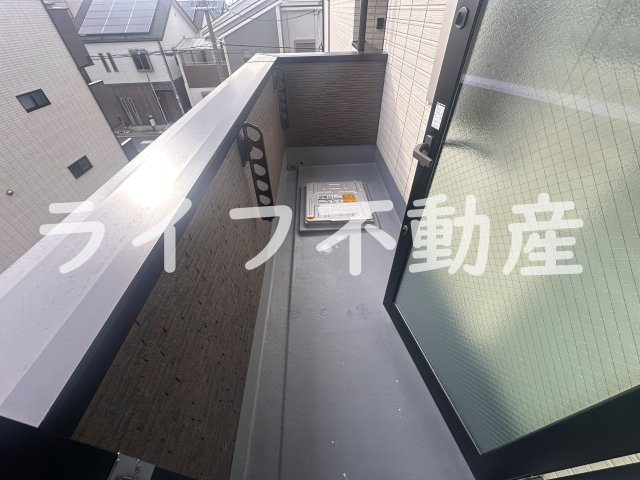 D porta Paceのバルコニー