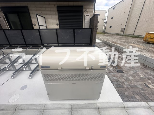 D porta Paceのその他共用部分