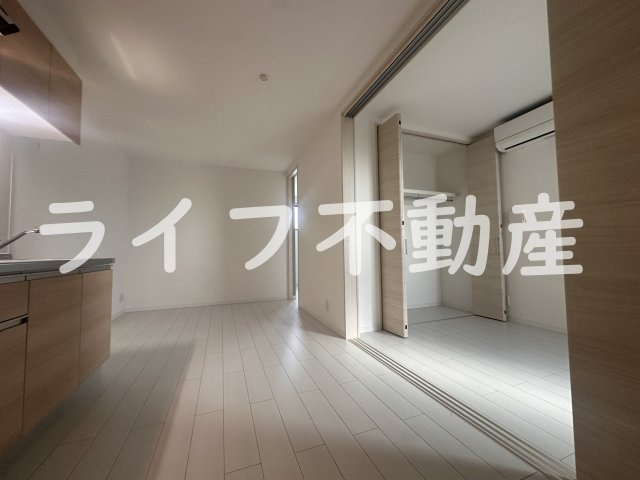 D porta Paceの居間・リビング