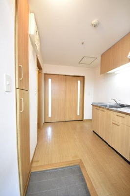 【居間・リビング】 | 中山手ガーデンパレスA棟