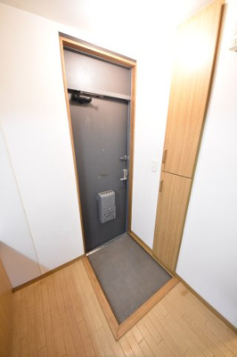 【玄関】 | 中山手ガーデンパレスA棟