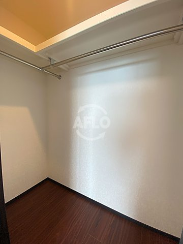 プレジオ森河内ASIANの収納|プレジオ森河内ASIAN　ウォークインクローゼット