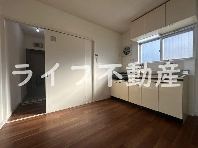 Serie 東大阪の内装|中はこのようになっています