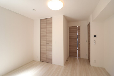 【内装】 | バレンティア