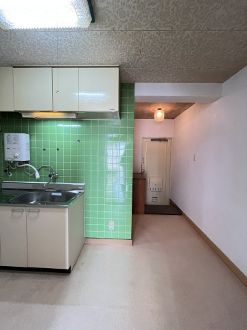 ネオハイツ安倍のキッチン