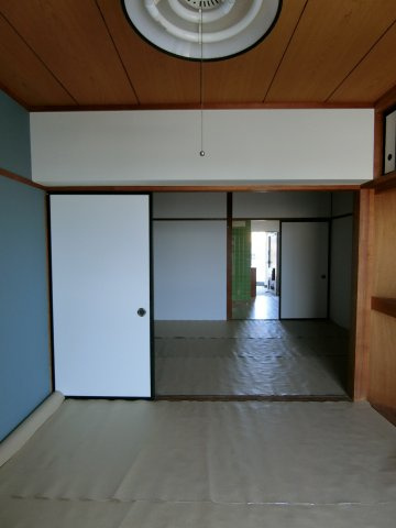 ネオハイツ安倍の和室