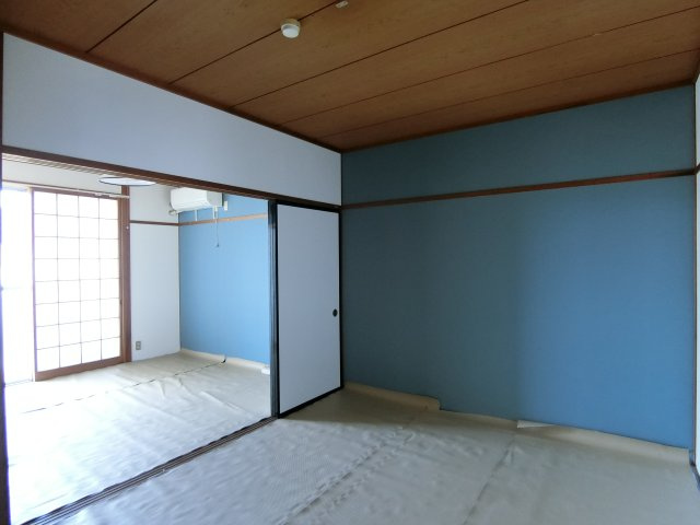 ネオハイツ安倍の和室