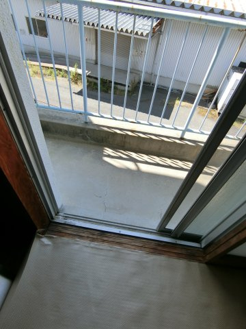 ネオハイツ安倍のバルコニー
