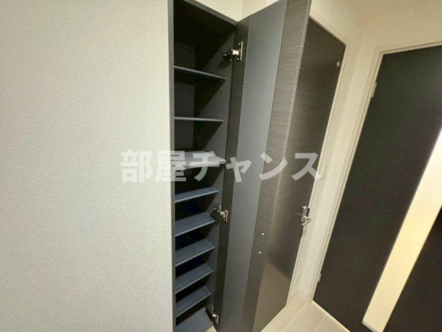 セレブレイト葵の収納