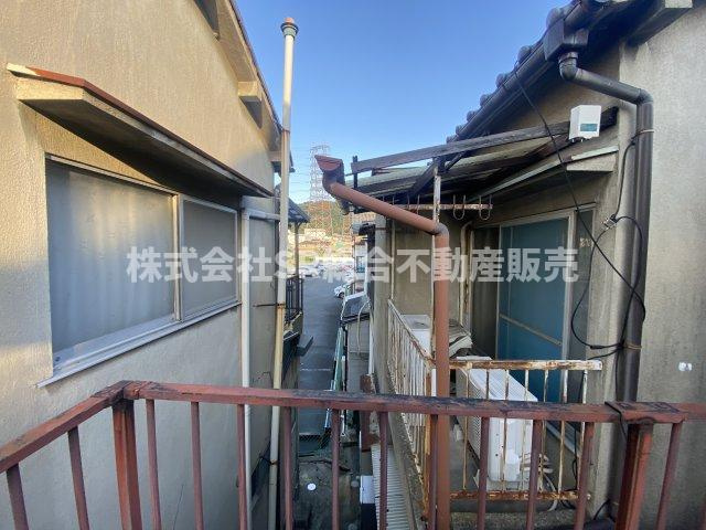 善根寺町4丁目中古テラスハウスの展望|遠目に生駒山が見えます。