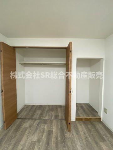 善根寺町4丁目中古テラスハウスの収納|収納スペース豊富です！